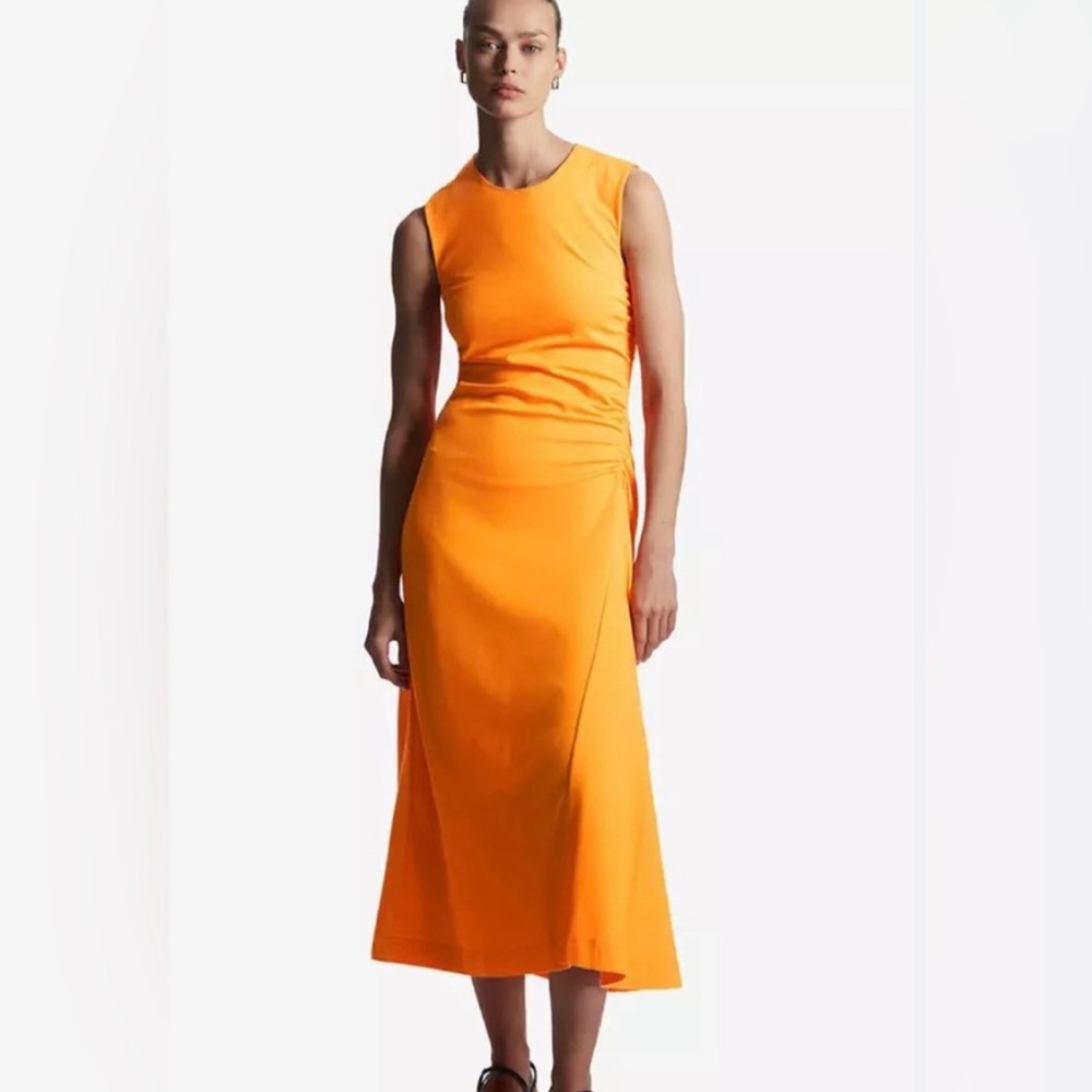 COS GATHERED MIDI DRESS IN ORANGE S